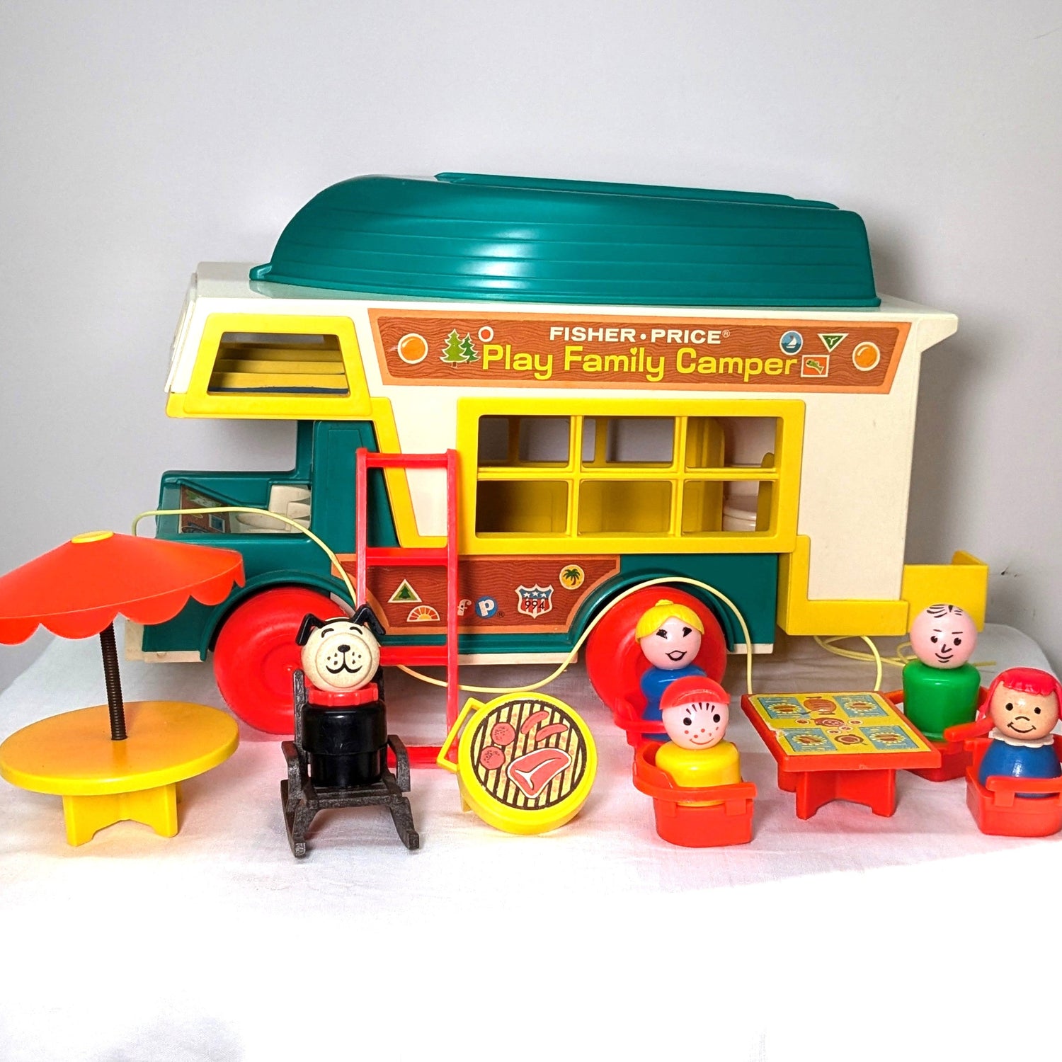 Camper #994 Playset