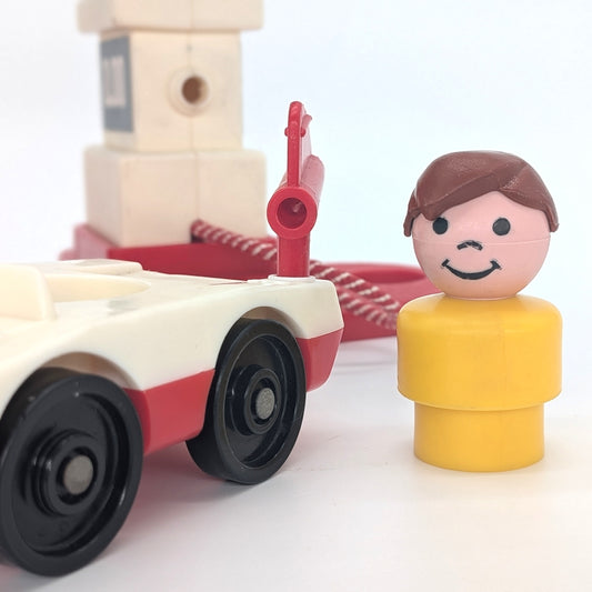 Drive-Up Gas Station 2455 Playset - Fisher Price Little People