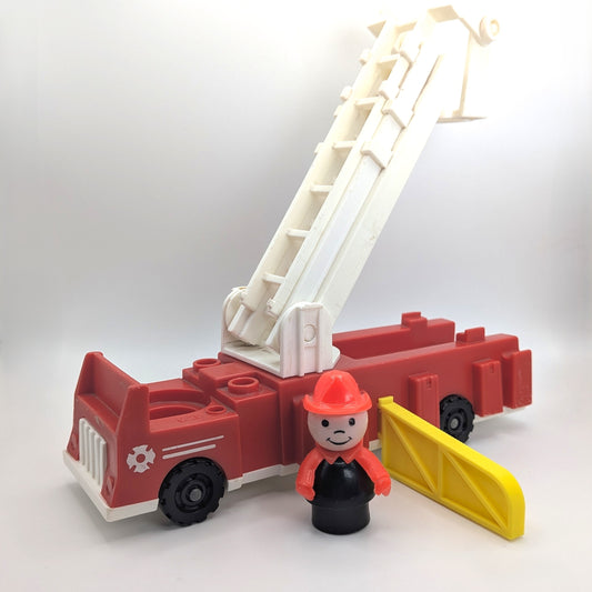 Little Trucks Fire Engine Rig 346 Playset - Fisher Price Little People