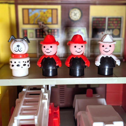 Fire Station 928 Playset - Fisher Price Little People