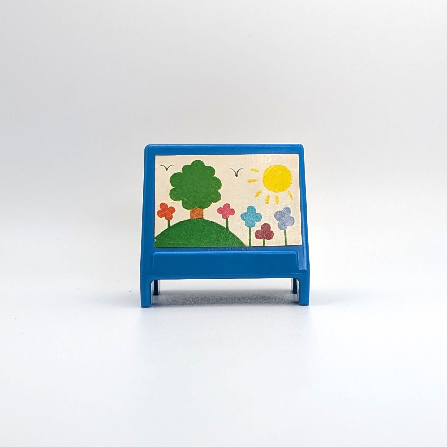 Art Easel - Fisher Price Little People