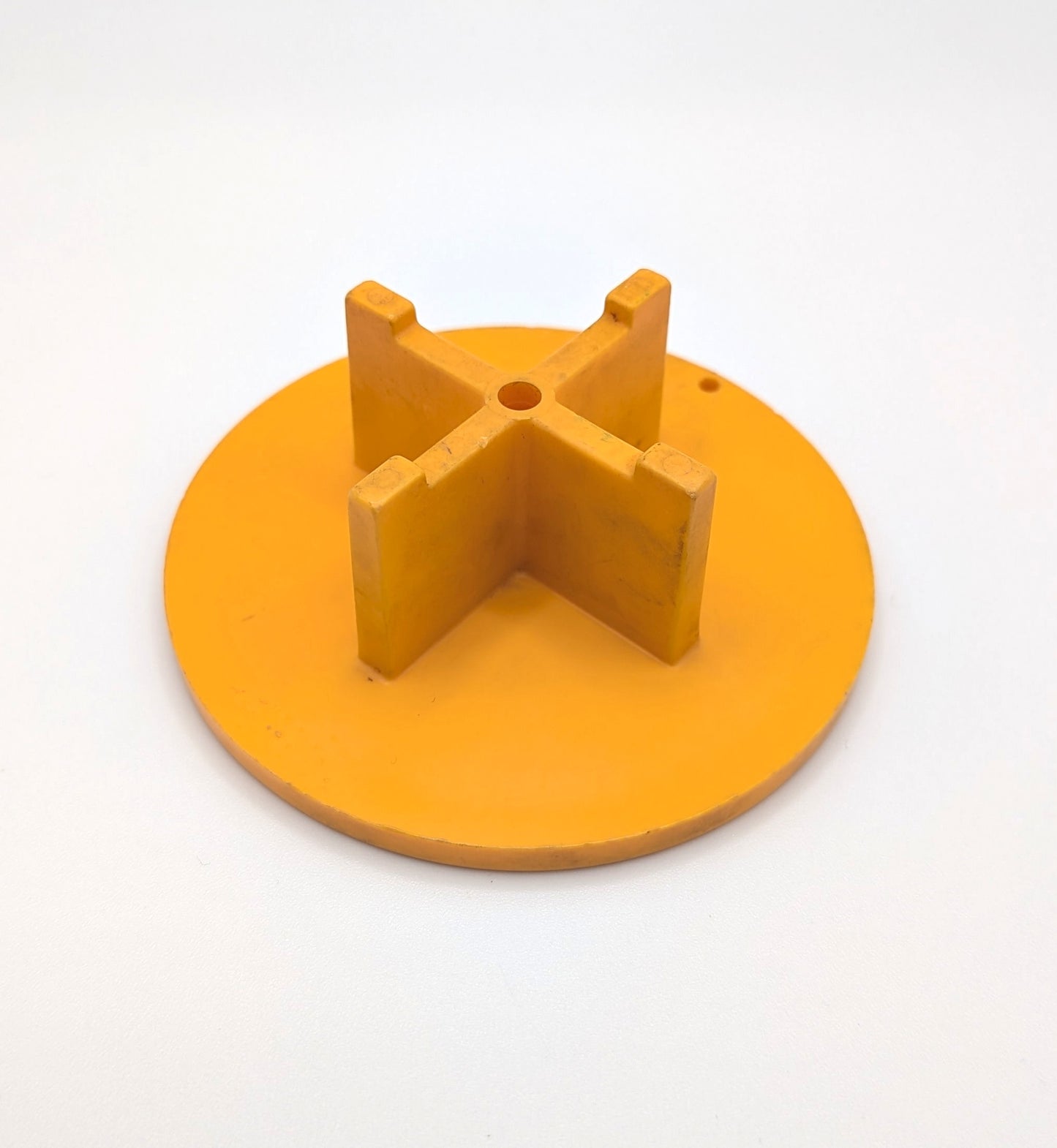 Round Table Yellow - Porkchop Litho - Fisher Price Little People