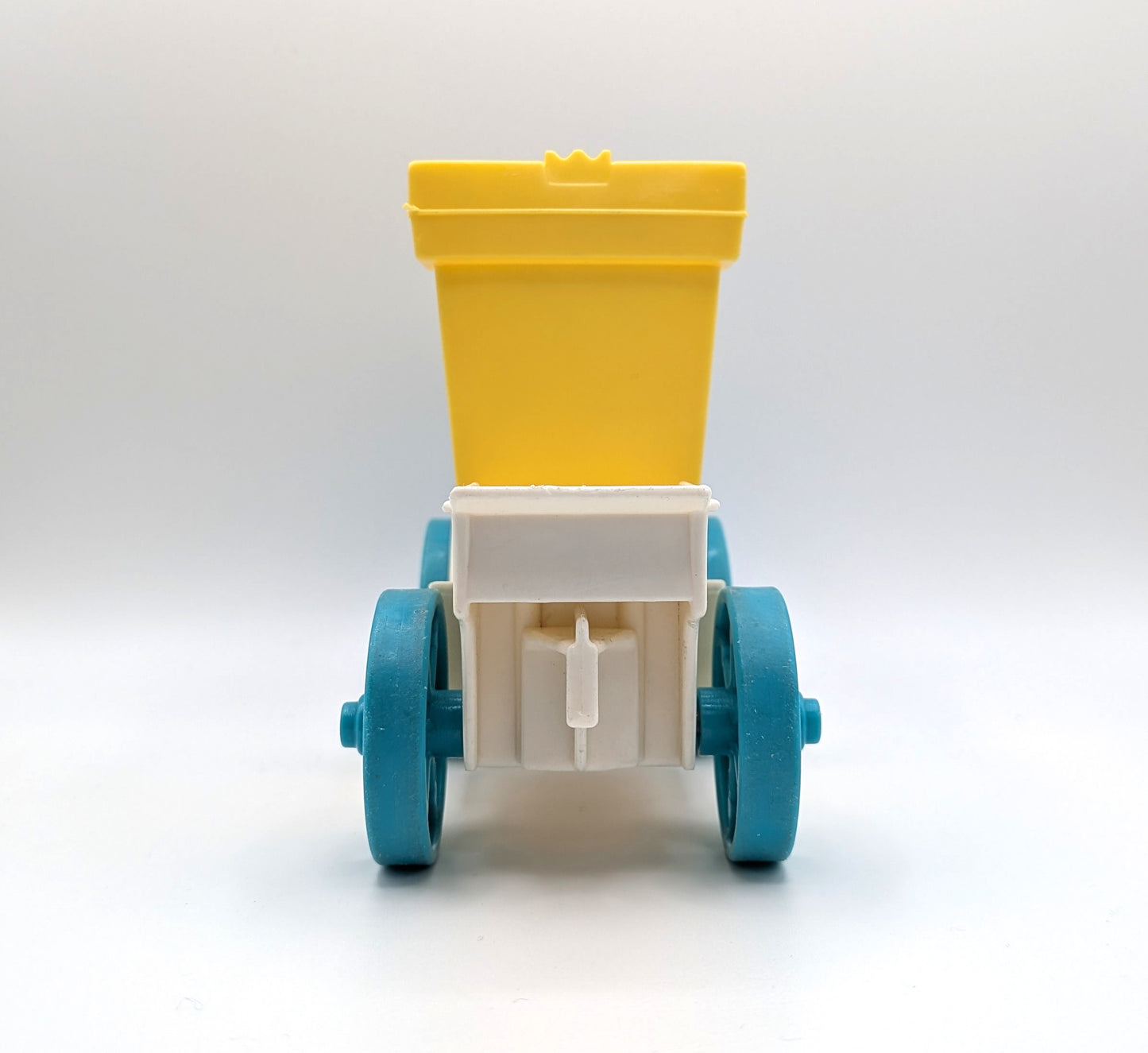 Royal Carriage White/Yellow - Fisher Price Little People