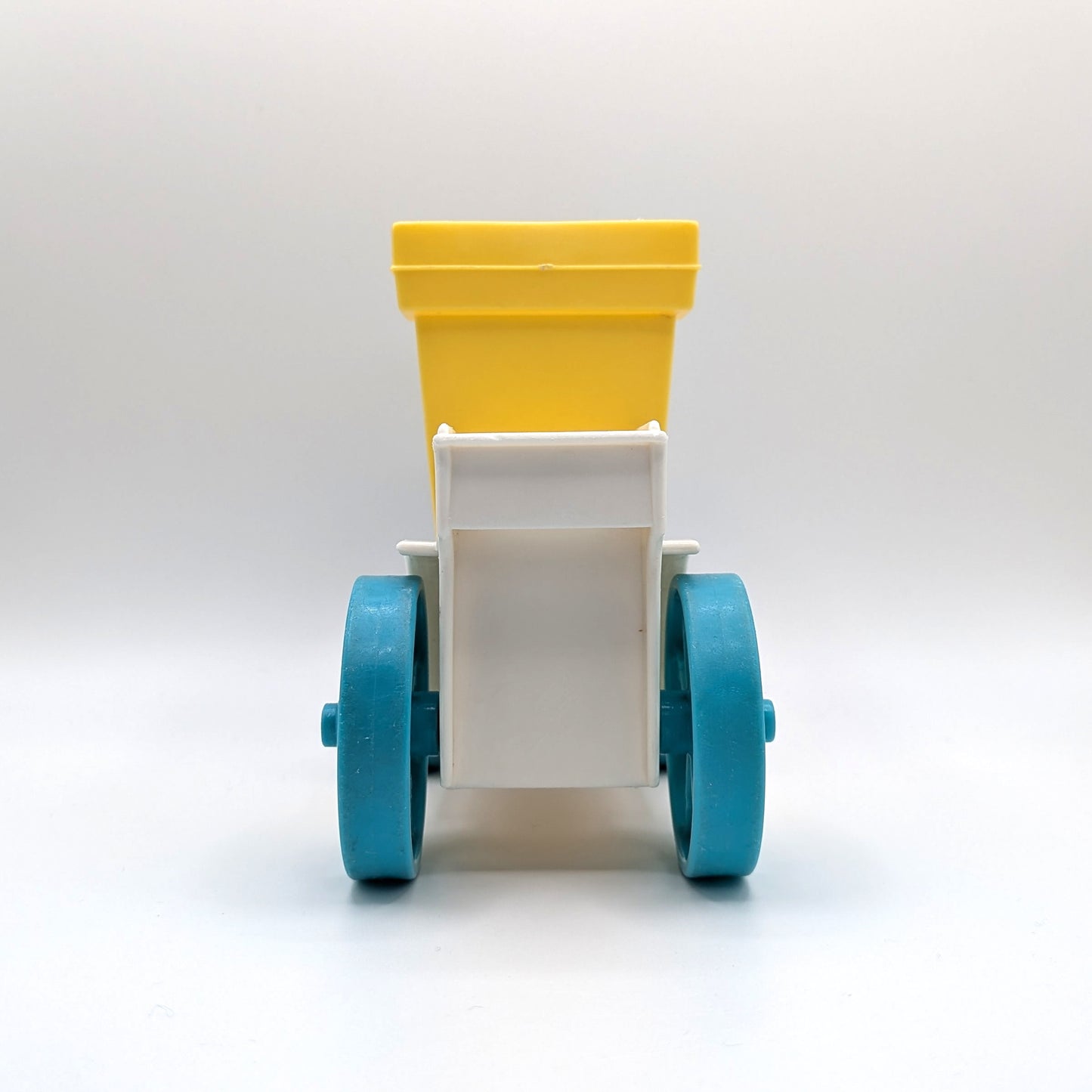 Royal Carriage White/Yellow - Fisher Price Little People