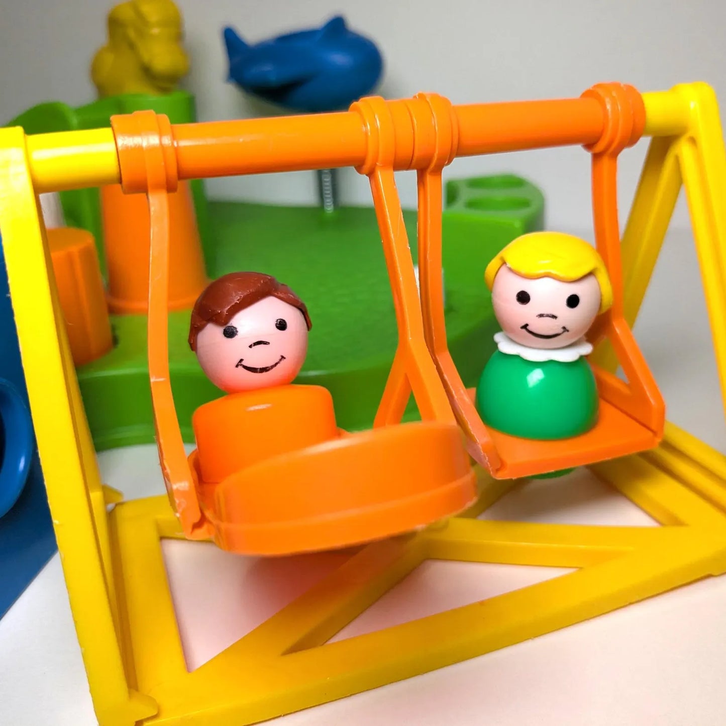 Playground 2525 Playset - Fisher Price Little People