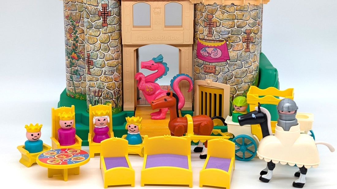 What Pieces Came with the Castle #993 Fisher Price Set?