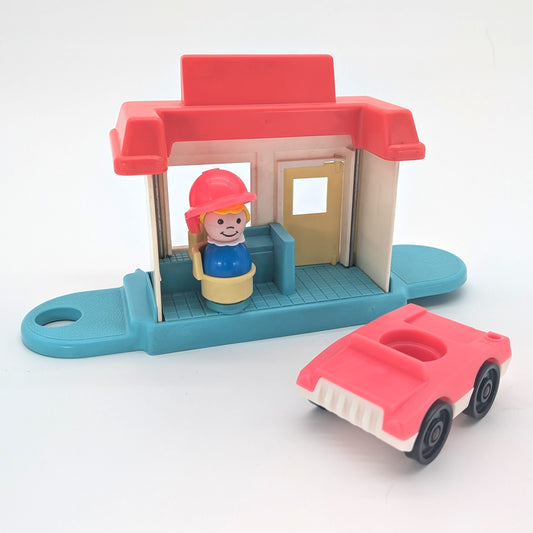 Beauty Salon 2453 Playset - Fisher Price Little People