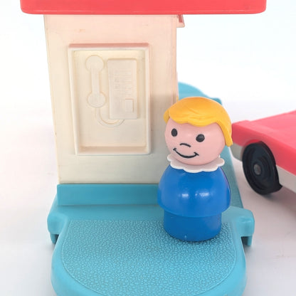 Beauty Salon 2453 Playset - Fisher Price Little People