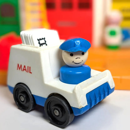 Main Street 2500 Playset - Fisher Price Little People