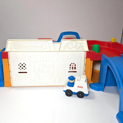 Main Street 2500 Playset - Fisher Price Little People
