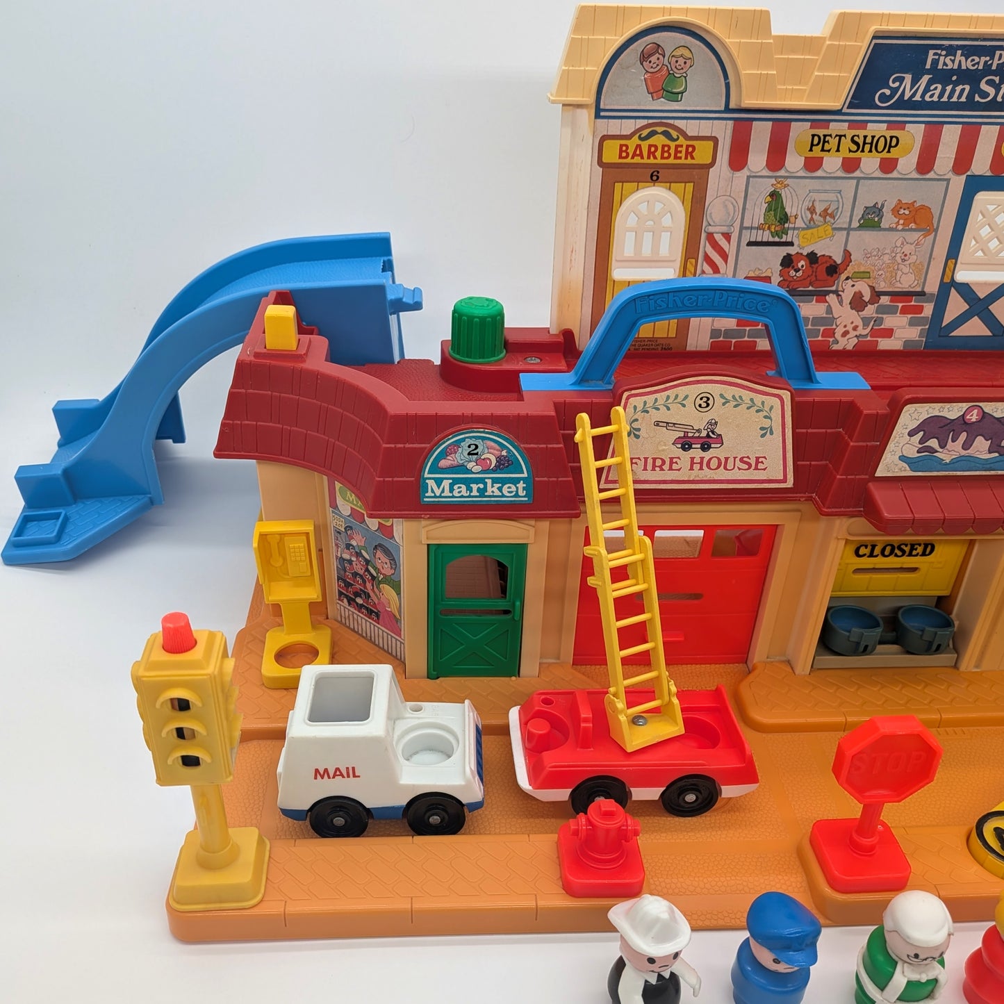 Main Street 2500 Playset - Fisher Price Little People
