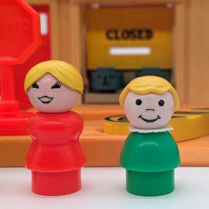 Main Street 2500 Playset - Fisher Price Little People