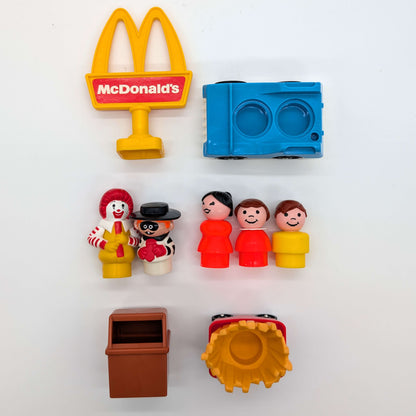 McDonald's Restaurant #2552 Playset - Fisher Price Little People