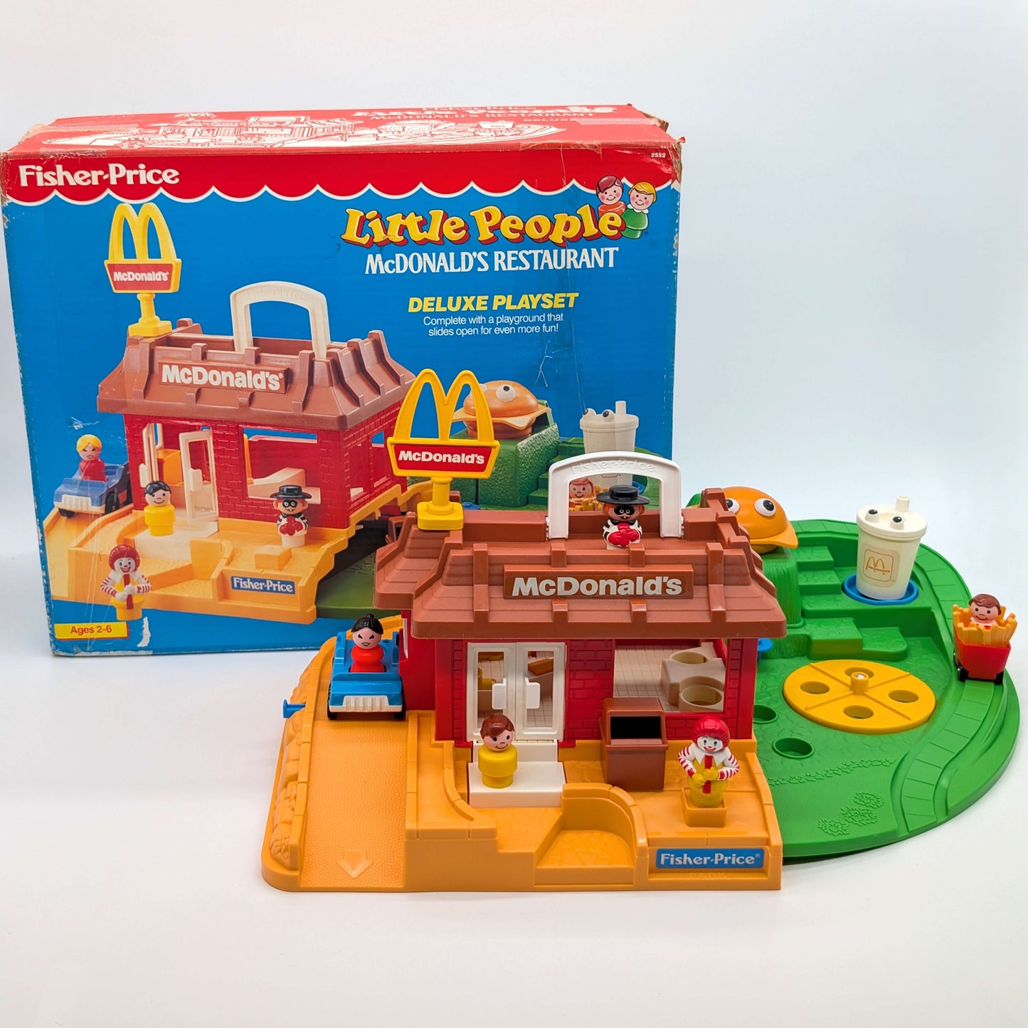 McDonald's Restaurant #2552 Playset - Fisher Price Little People
