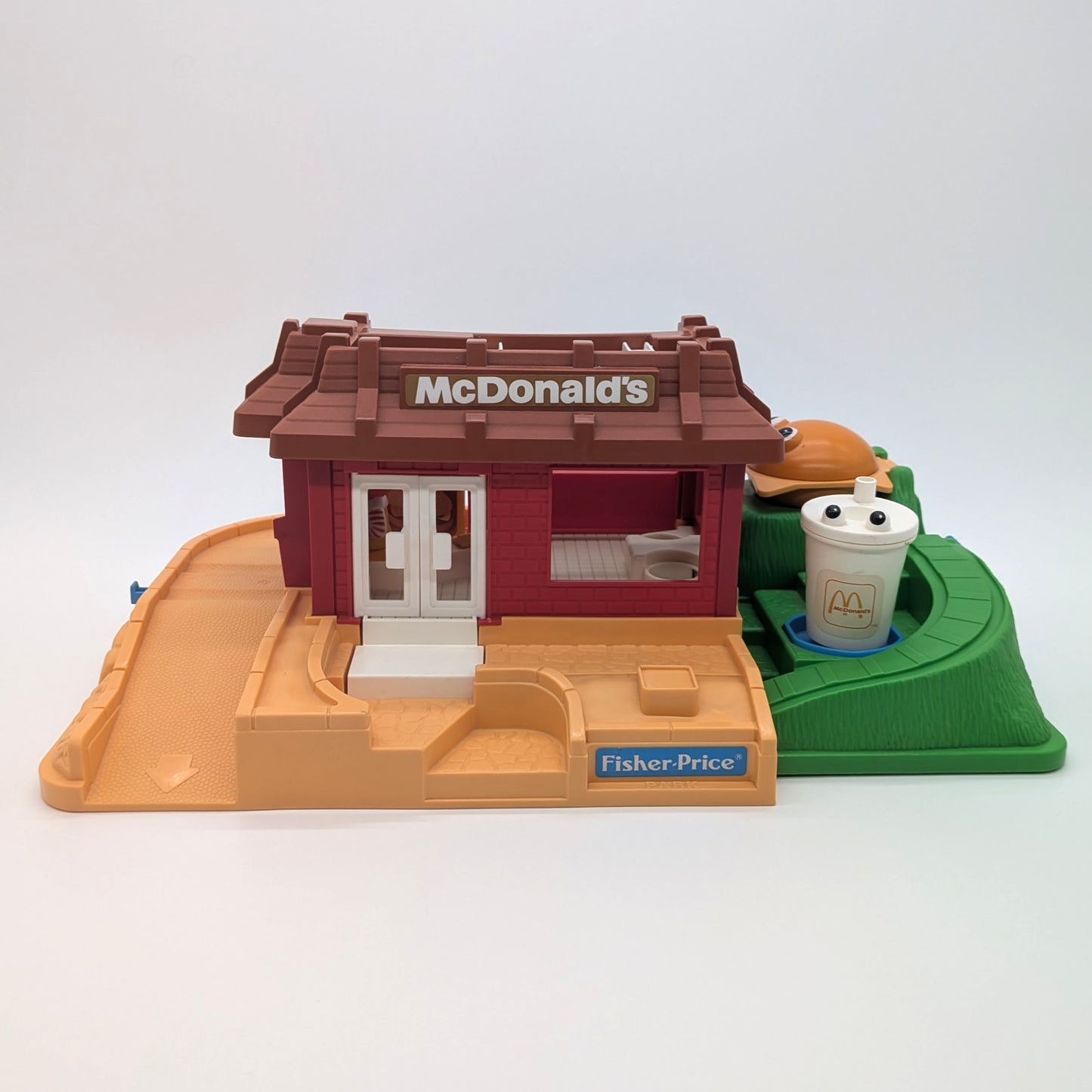 McDonald's Restaurant #2552 Playset - Fisher Price Little People