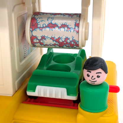 Little Mart 2580 Playset - Fisher Price Little People