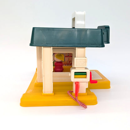 Little Mart 2580 Playset - Fisher Price Little People