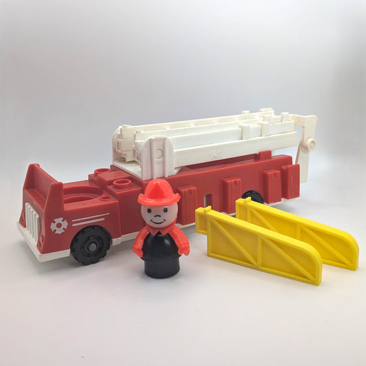 Little Trucks Fire Engine Rig 346 Playset - Fisher Price Little People