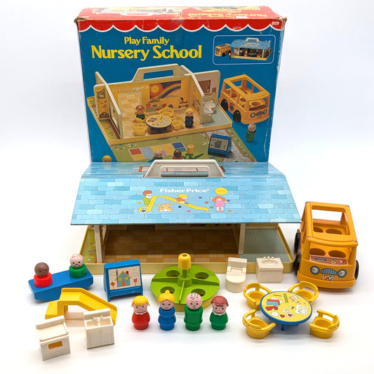 Nursery School 929 Playset - Fisher Price Little People