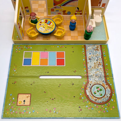 Nursery School 929 Playset - Fisher Price Little People