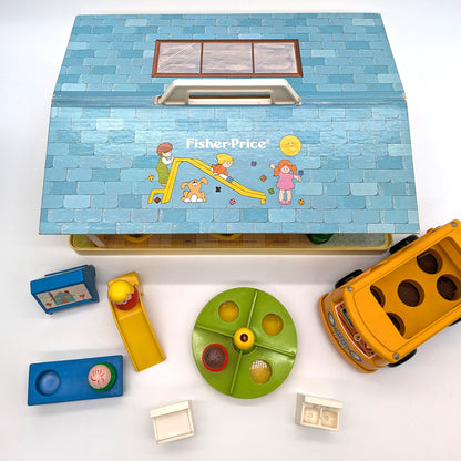 Nursery School 929 Playset - Fisher Price Little People