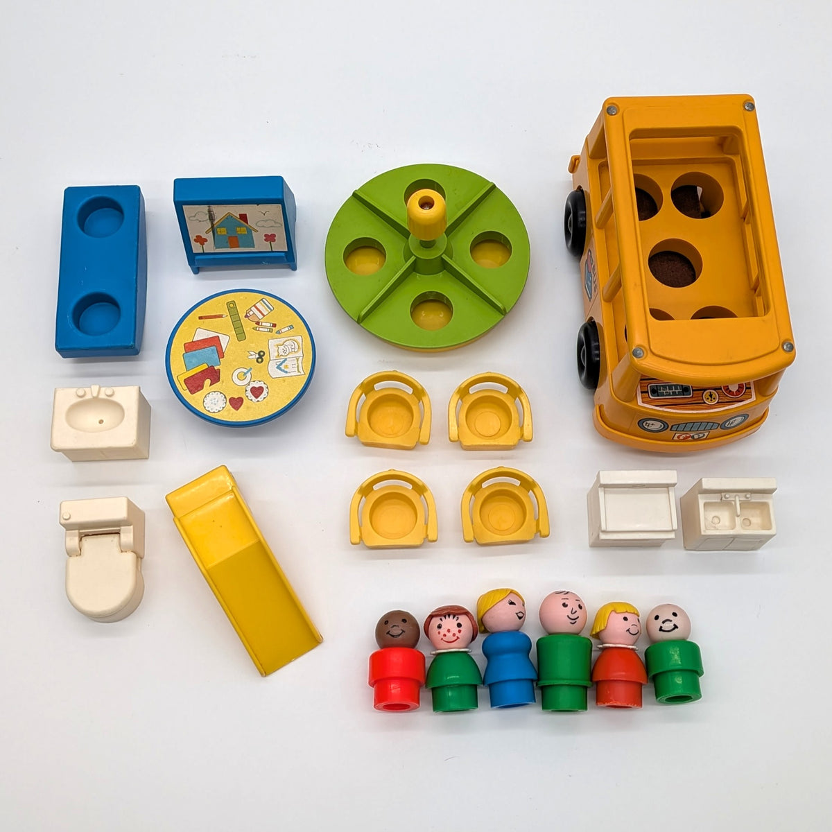 Nursery School 929 Playset - Fisher Price Little People