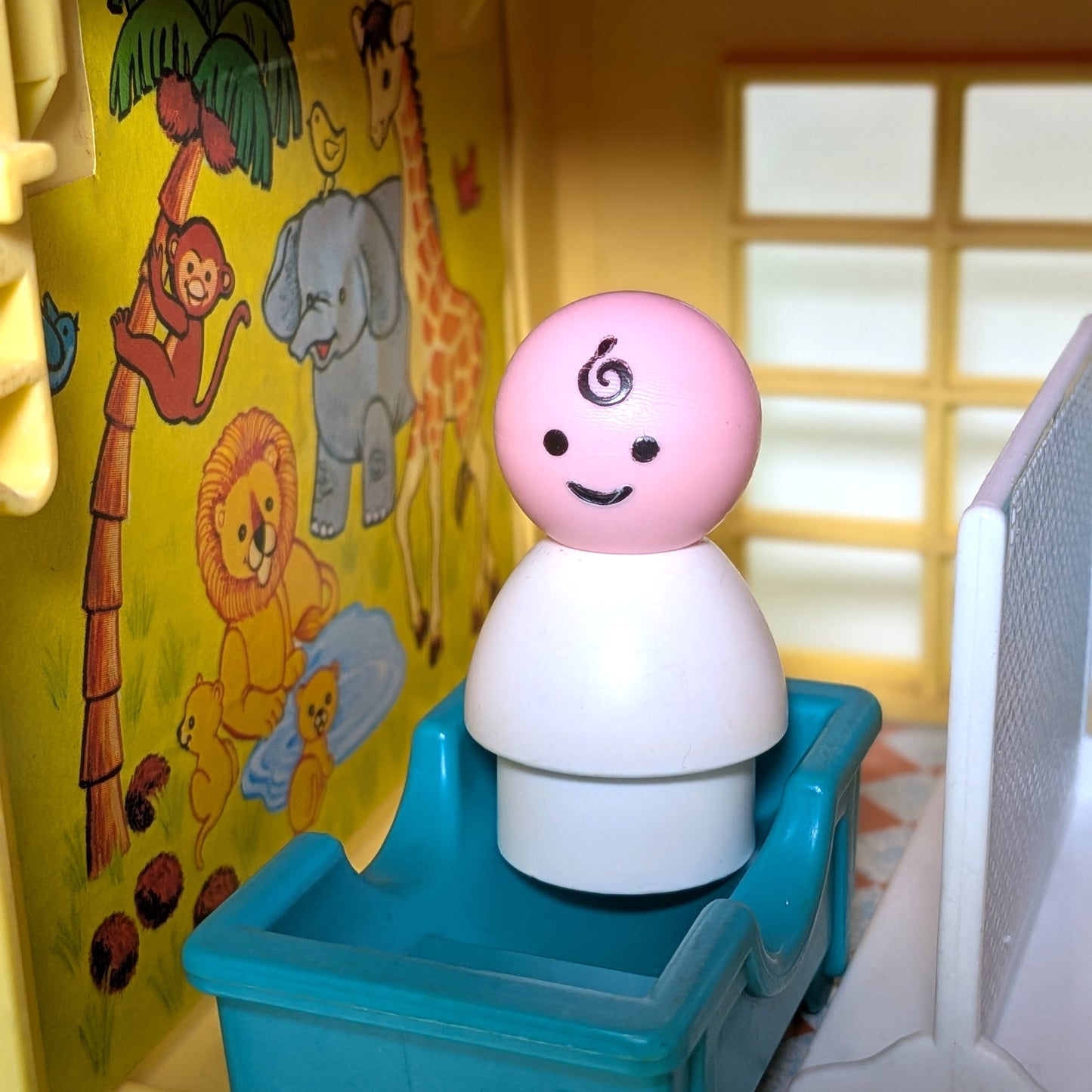 Childrens Hospital 931 Playset - Fisher Price Little People