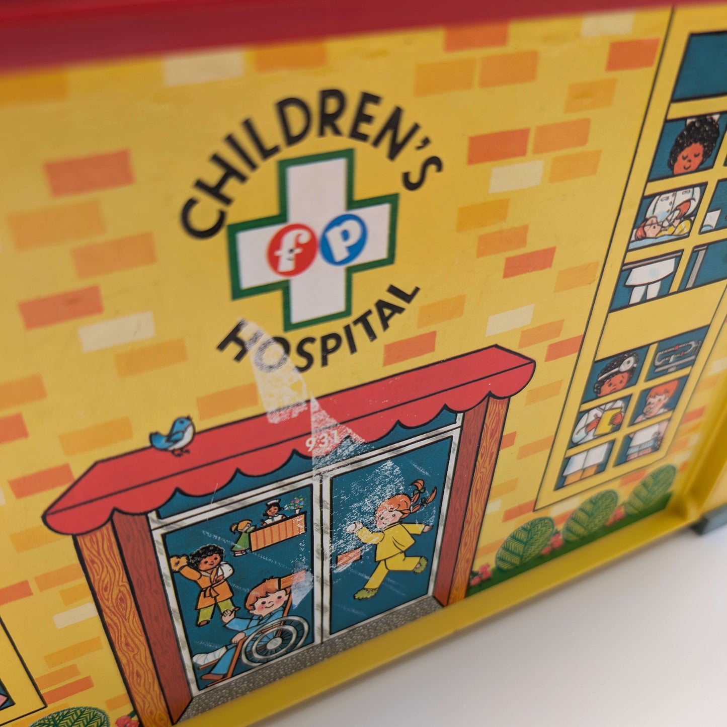 Childrens Hospital 931 Playset - Fisher Price Little People