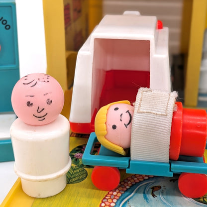 Childrens Hospital 931 Playset - Fisher Price Little People