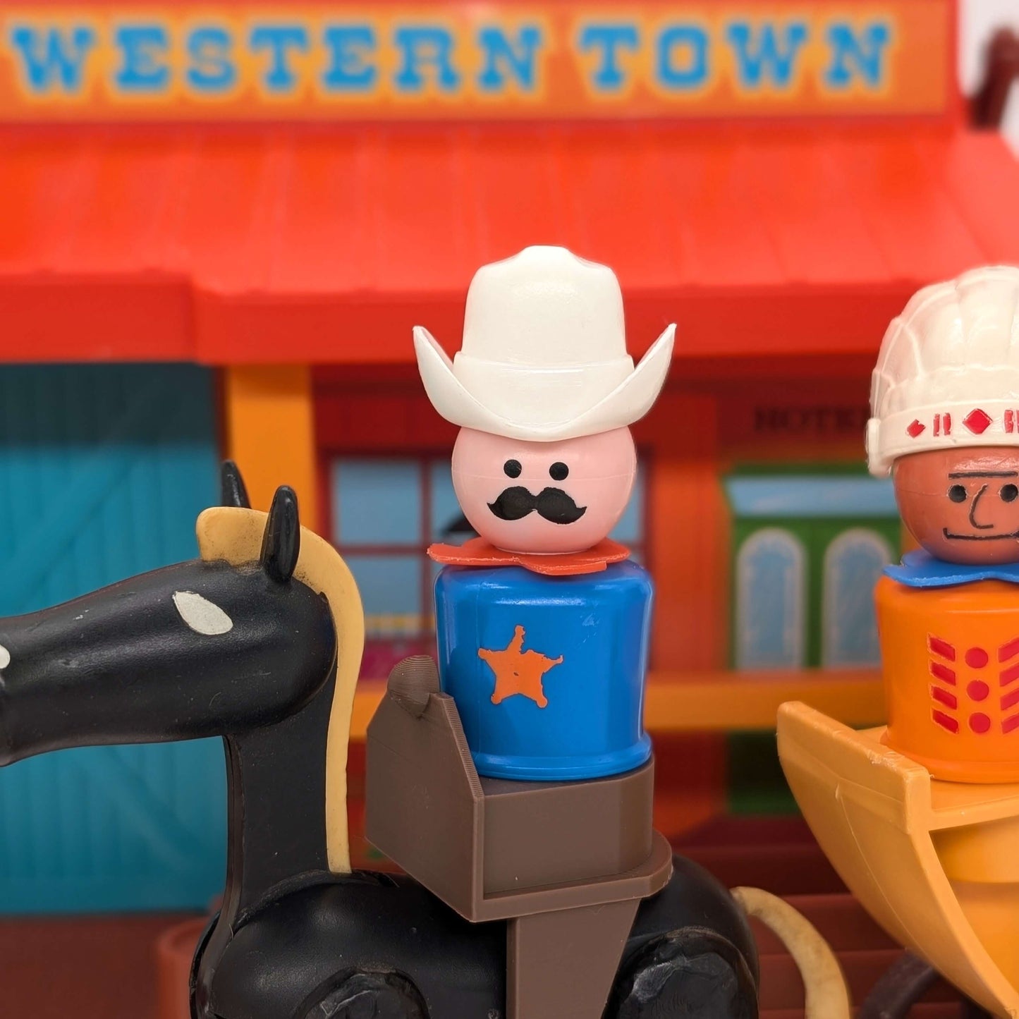 Western Town 934 Playset - Fisher Price Little People
