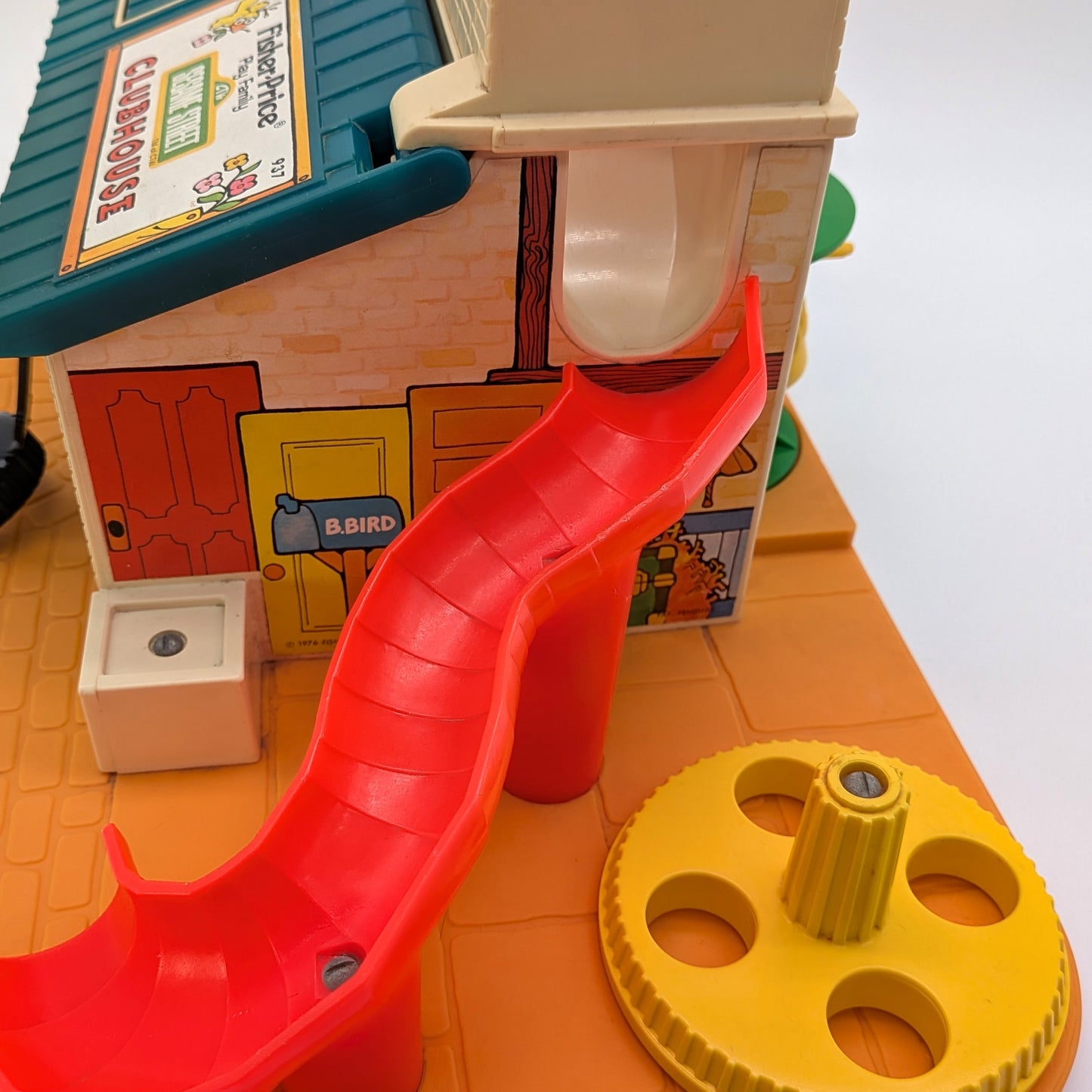 Sesame Street Clubhouse 937 Playset - Fisher Price Little People