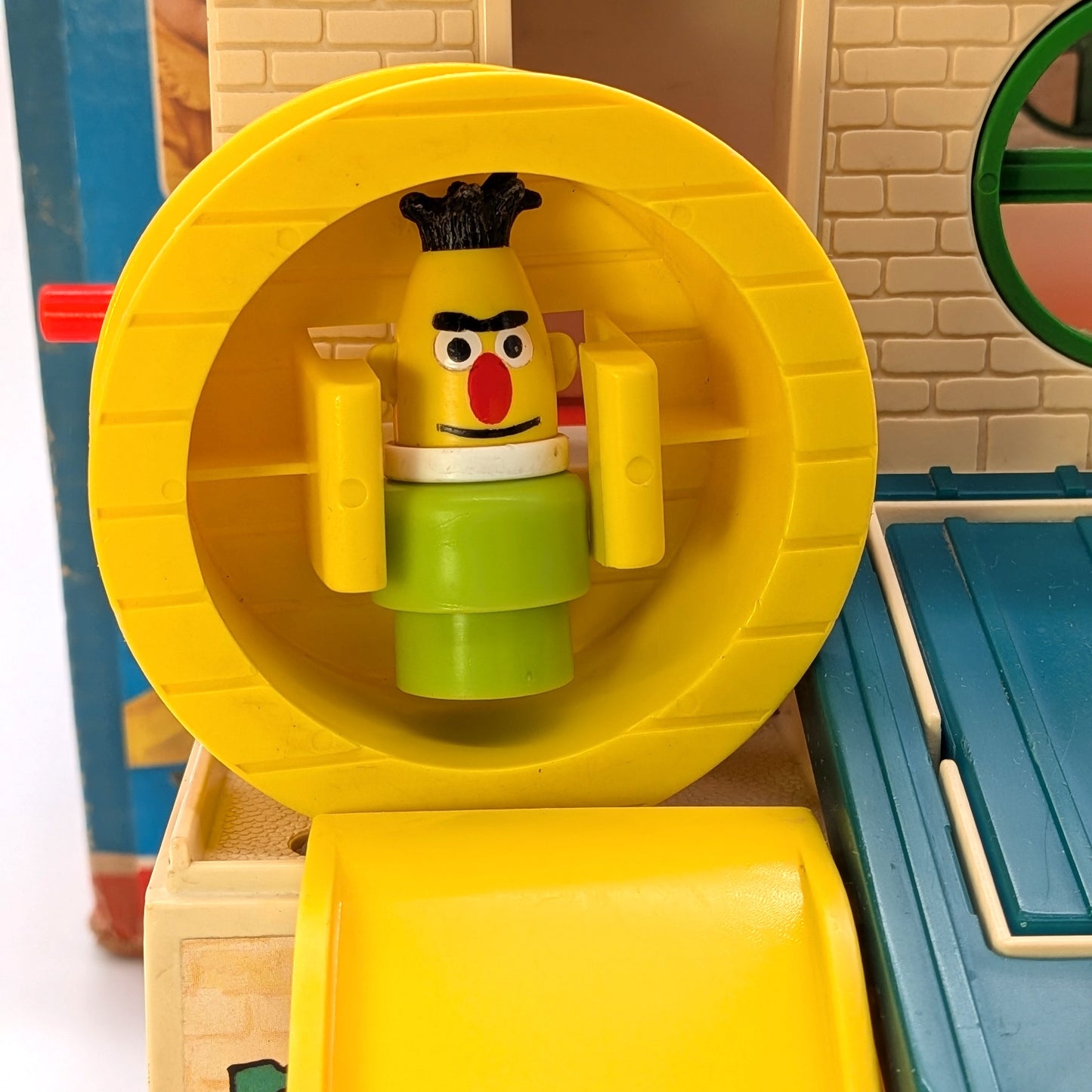 Sesame Street Clubhouse 937 Playset - Fisher Price Little People