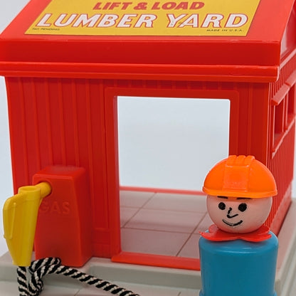 Lift & Load Lumber Yard #944 Playset - Fisher Price Little People