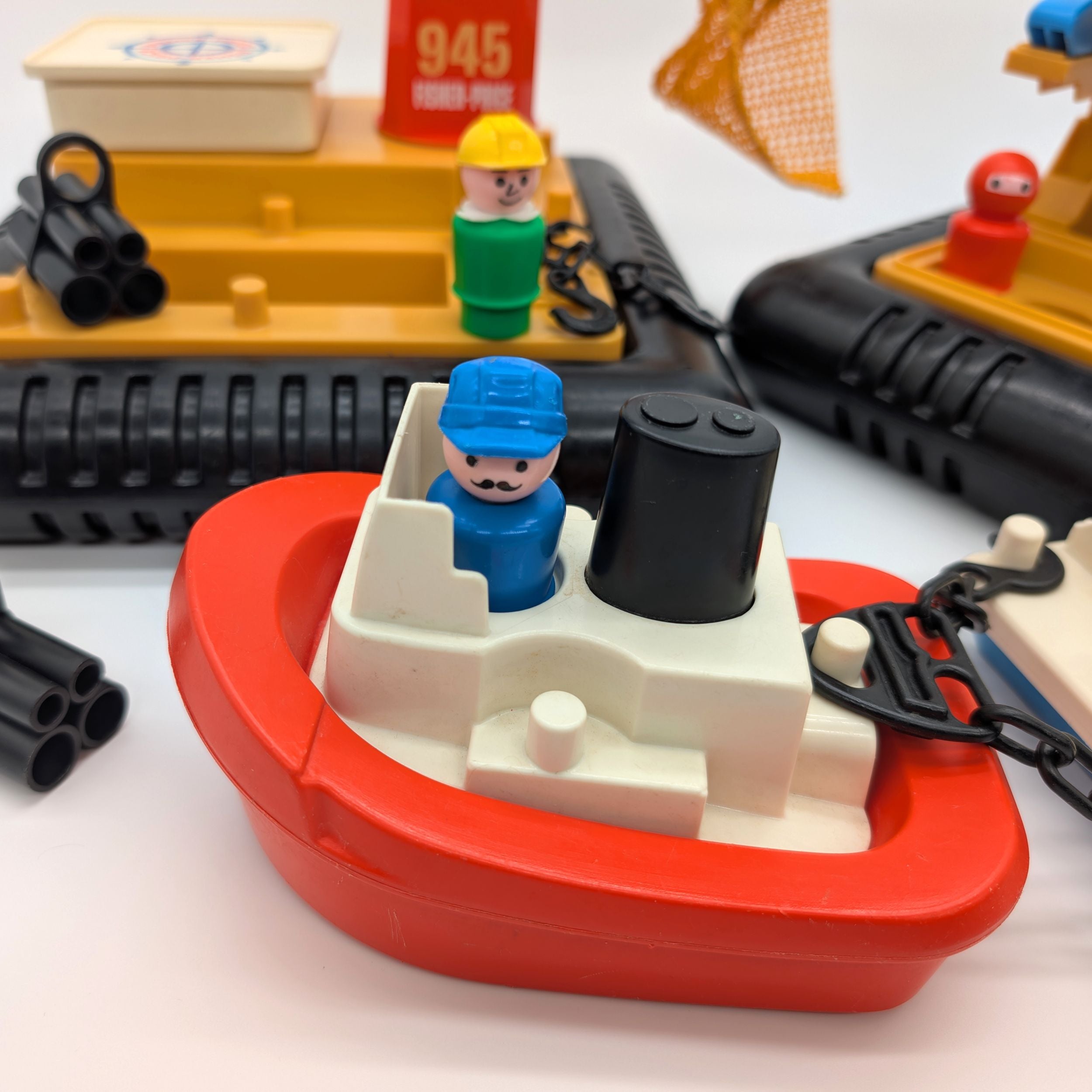 Offshore Cargo Base 945 Playset - Fisher Price Little People – Old
