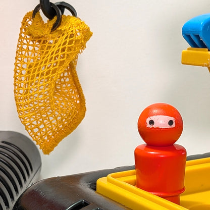 Offshore Cargo Base 945 Playset - Fisher Price Little People