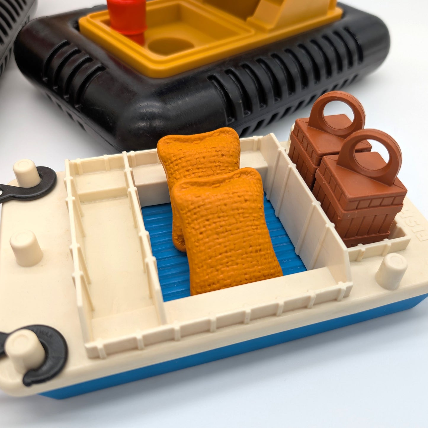 Offshore Cargo Base 945 Playset - Fisher Price Little People