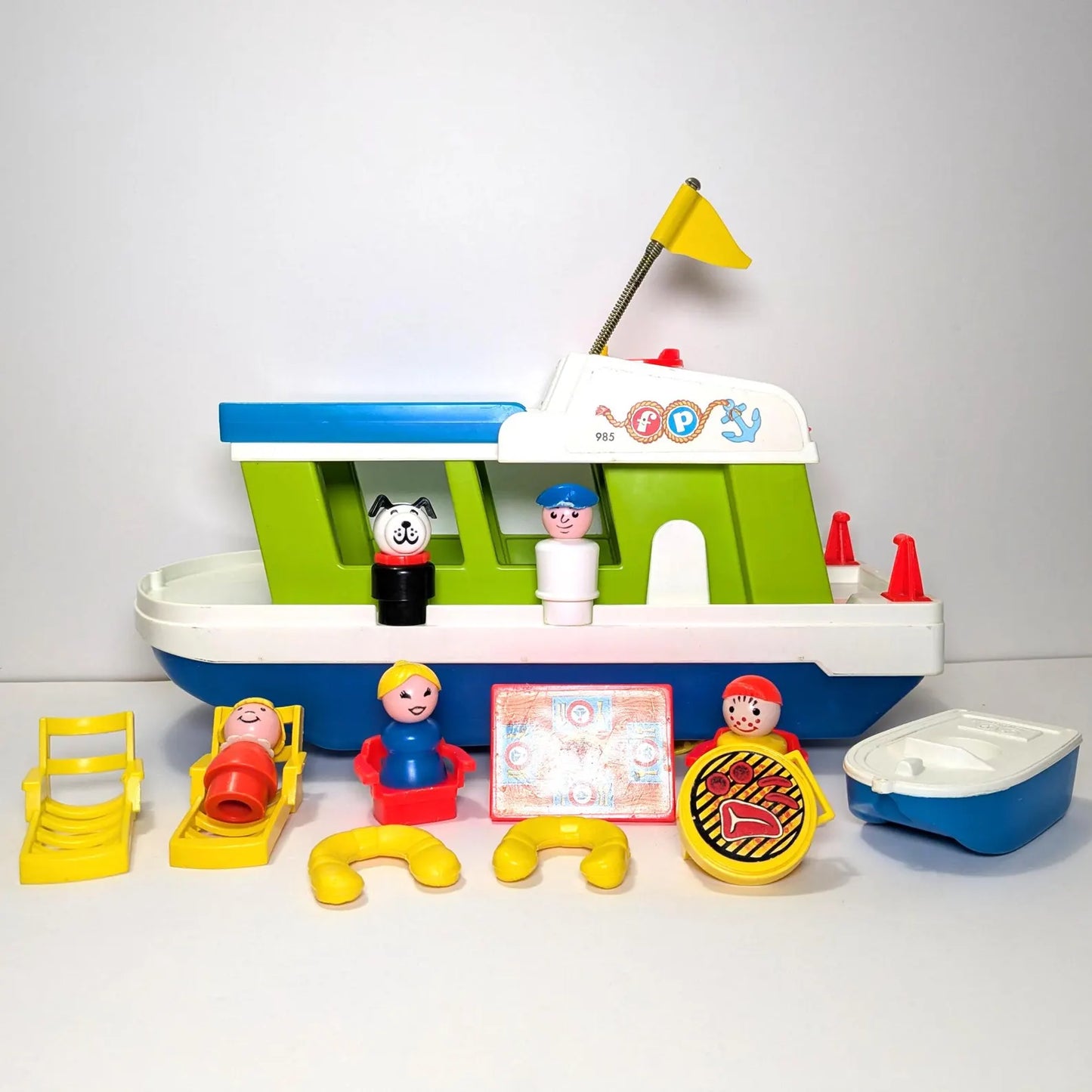 Houseboat 985 Playset - Fisher Price Little People