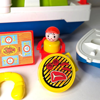 Houseboat 985 Playset - Fisher Price Little People