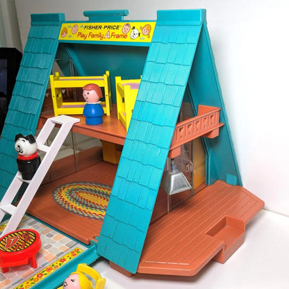 A Frame House 990 Playset - Fisher Price Little People