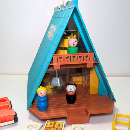 A Frame House 990 Playset - Fisher Price Little People