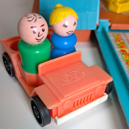 A Frame House 990 Playset - Fisher Price Little People