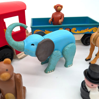 Circus Train 991 Playset - Fisher Price Little People