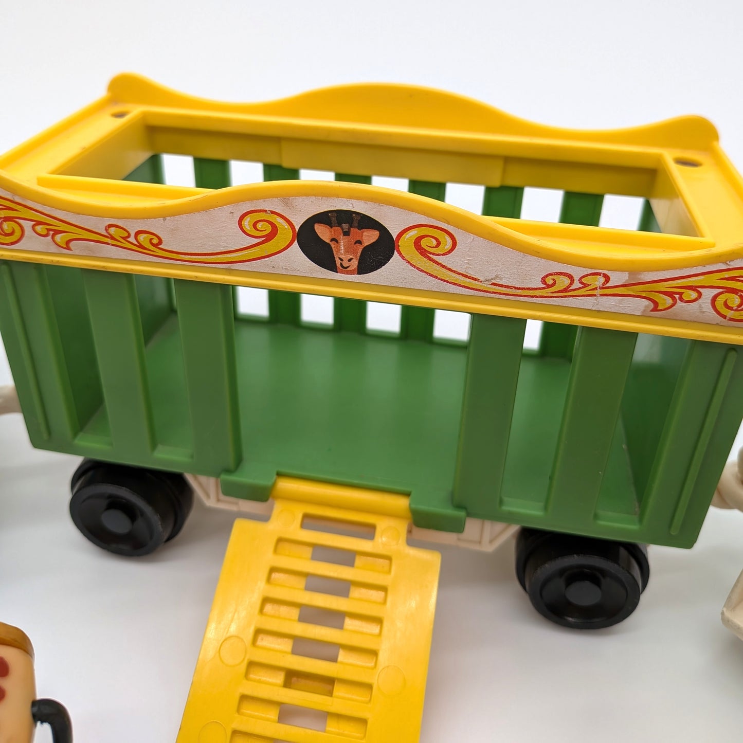 Circus Train 991 Playset - Fisher Price Little People