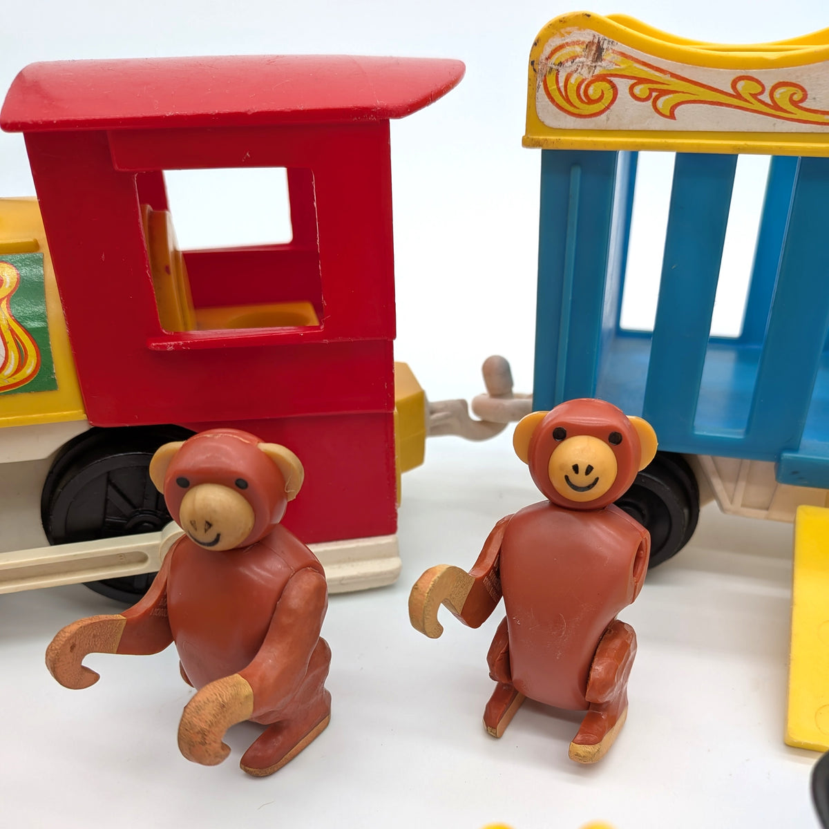 Circus Train 991 Playset - Fisher Price Little People