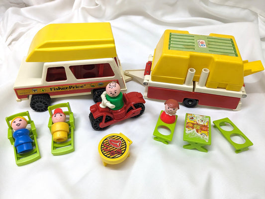 Car and Popup Camper 992 Playset - Fisher Price Little People