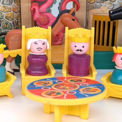 Castle 993 Playset - Fisher Price Little People