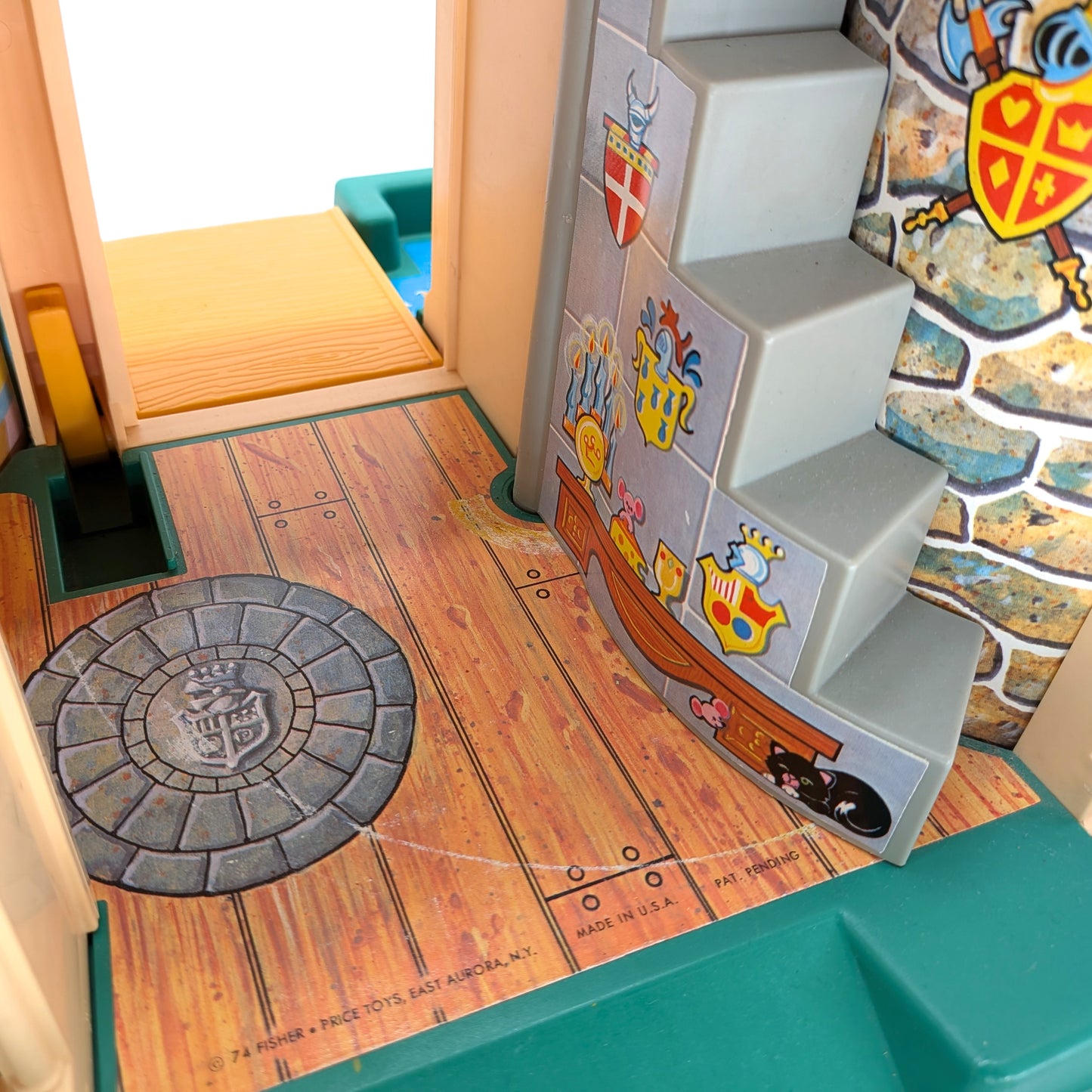 Castle 993 Playset - Fisher Price Little People