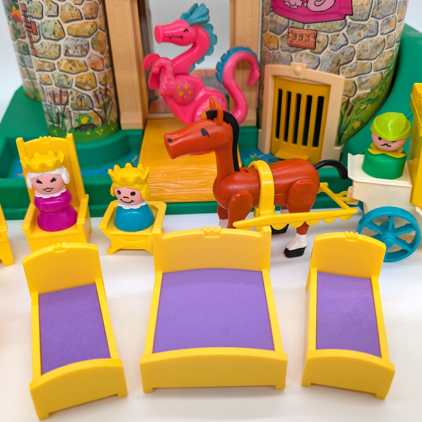 Castle 993 Classic Edition Playset - Fisher Price Little People