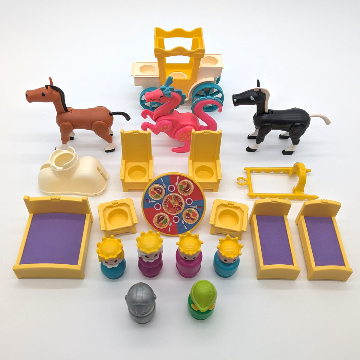 Castle 993 Classic Edition Playset - Fisher Price Little People