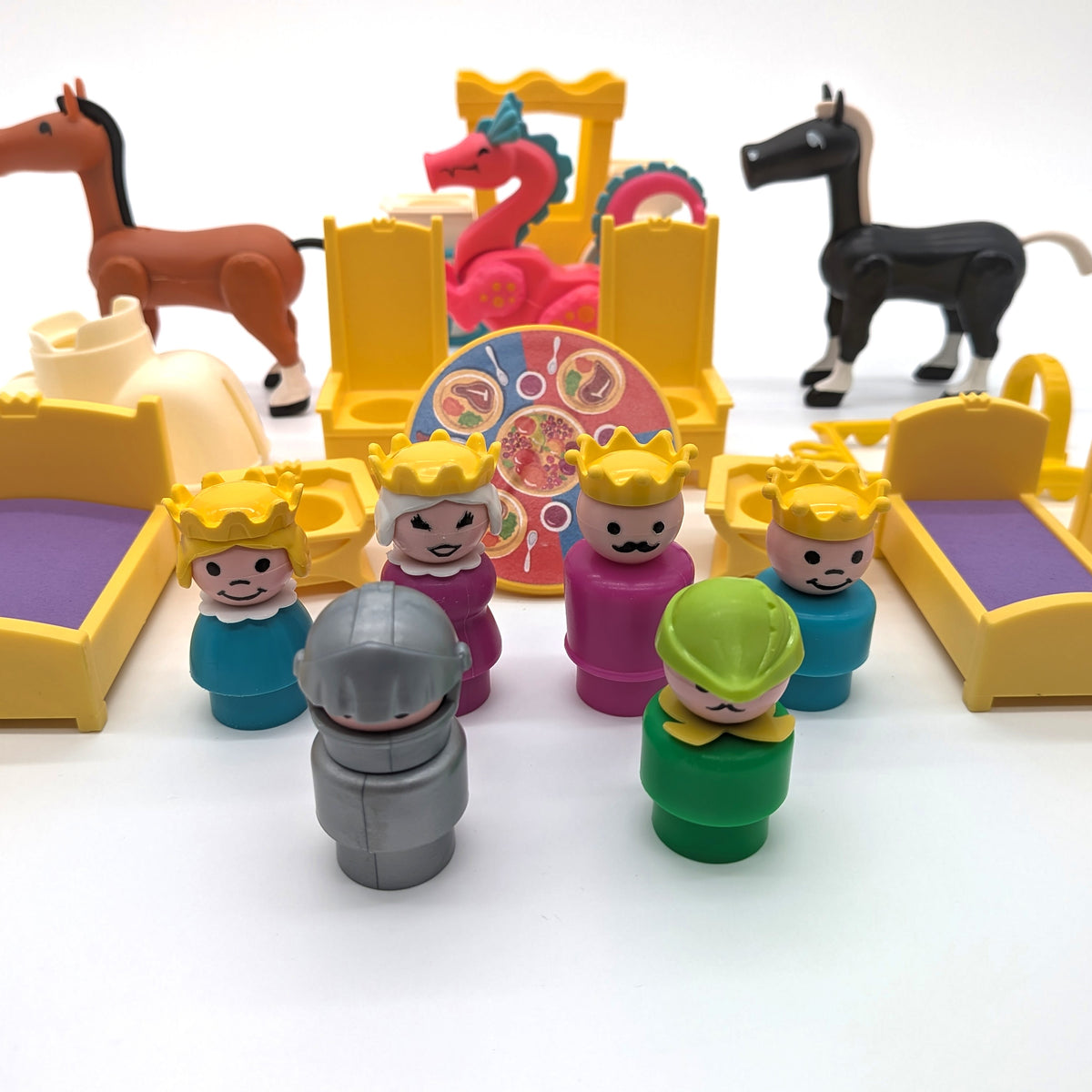 Castle 993 Classic Edition Playset - Fisher Price Little People